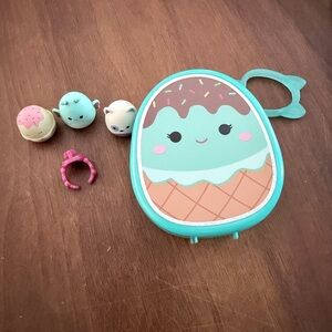 Squishmallows Squishalongs and Case